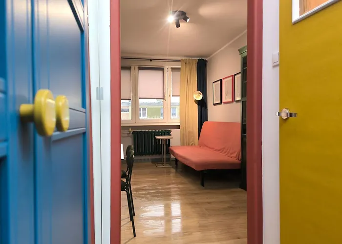 Barwny W Jelitkowie, Blisko Plazy