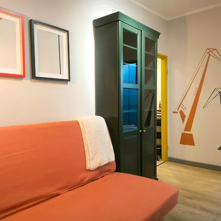 Barwny W Jelitkowie, Blisko Plazy